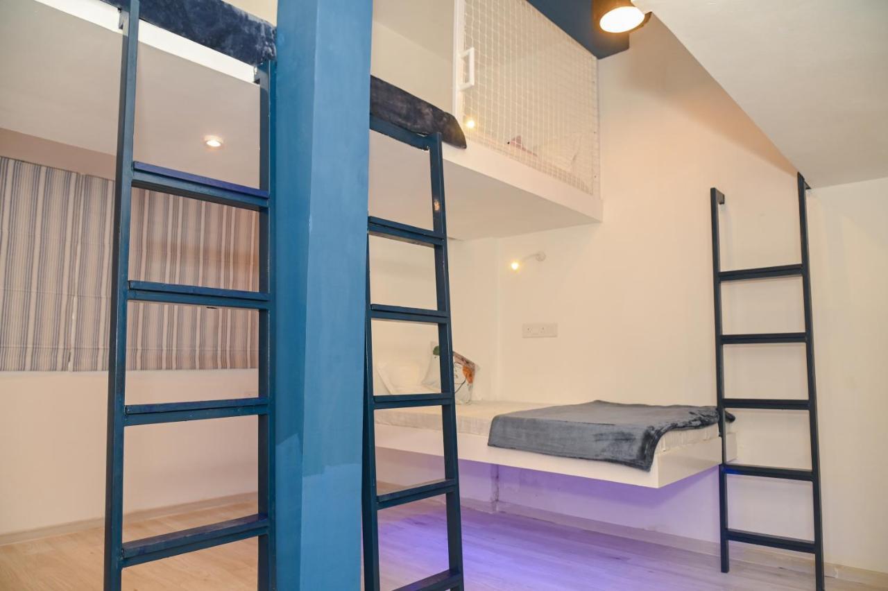 The Voyage - Cafe Hostel Cowork 푸네 외부 사진