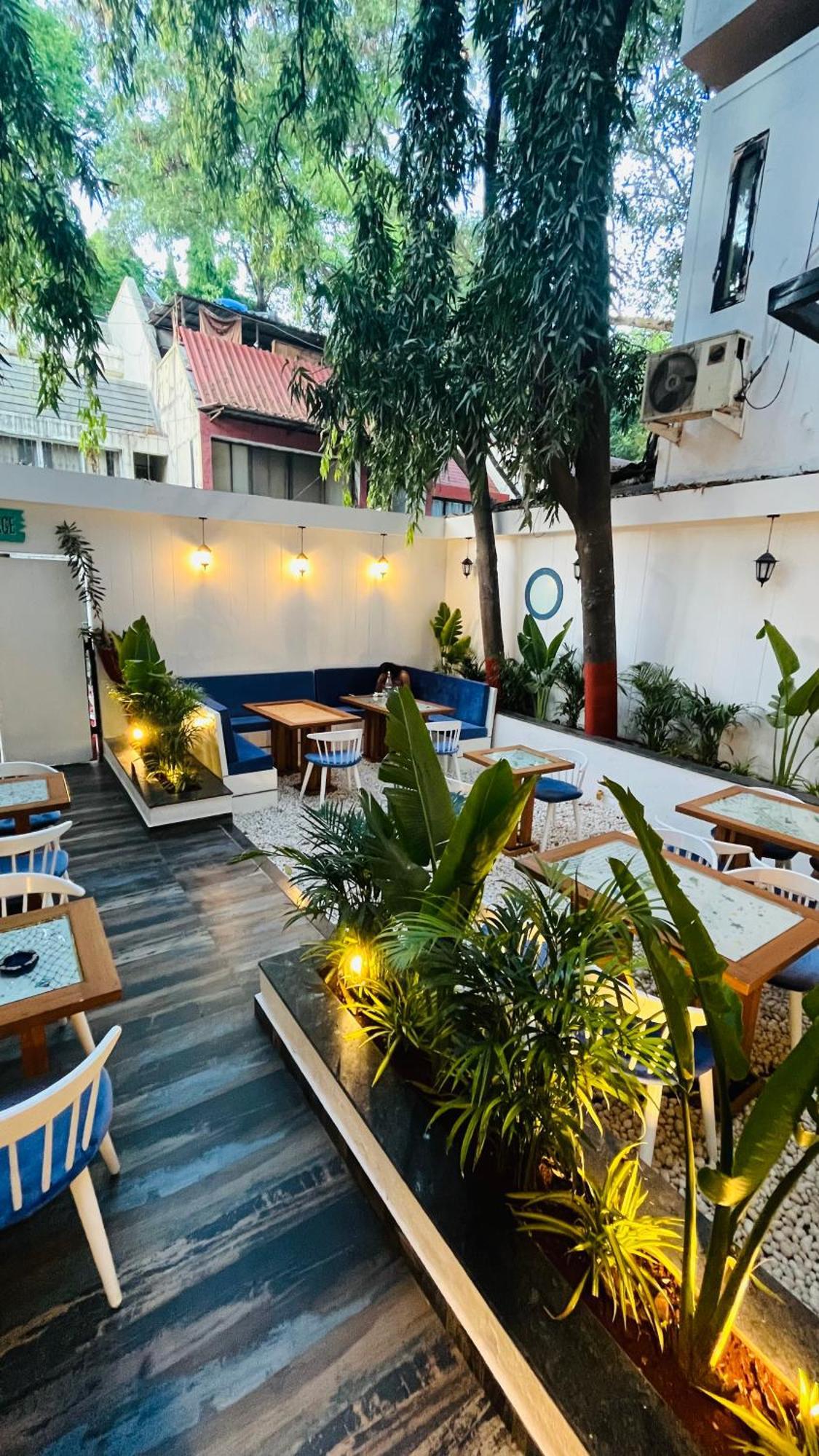 The Voyage - Cafe Hostel Cowork 푸네 외부 사진