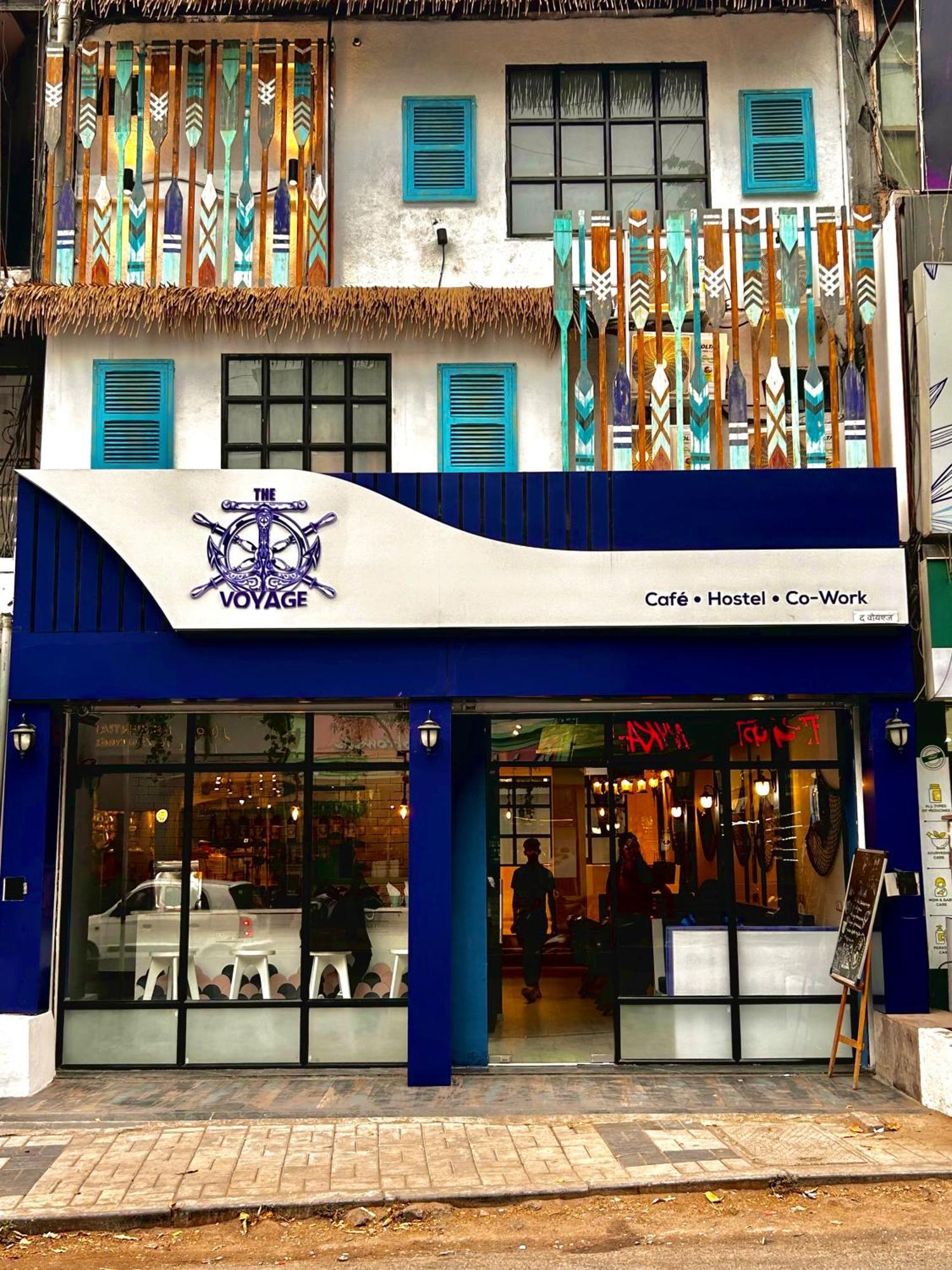 The Voyage - Cafe Hostel Cowork 푸네 외부 사진