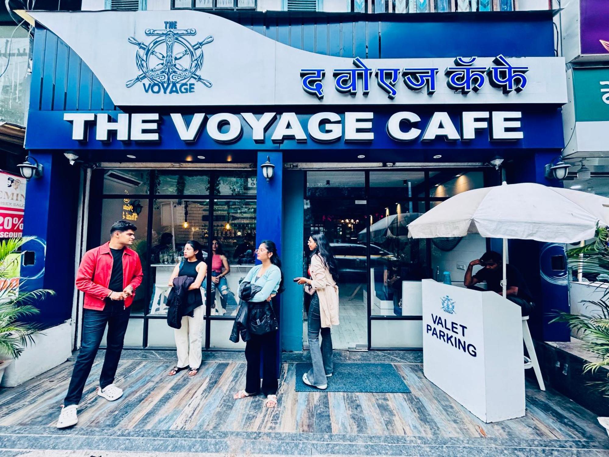 The Voyage - Cafe Hostel Cowork 푸네 외부 사진